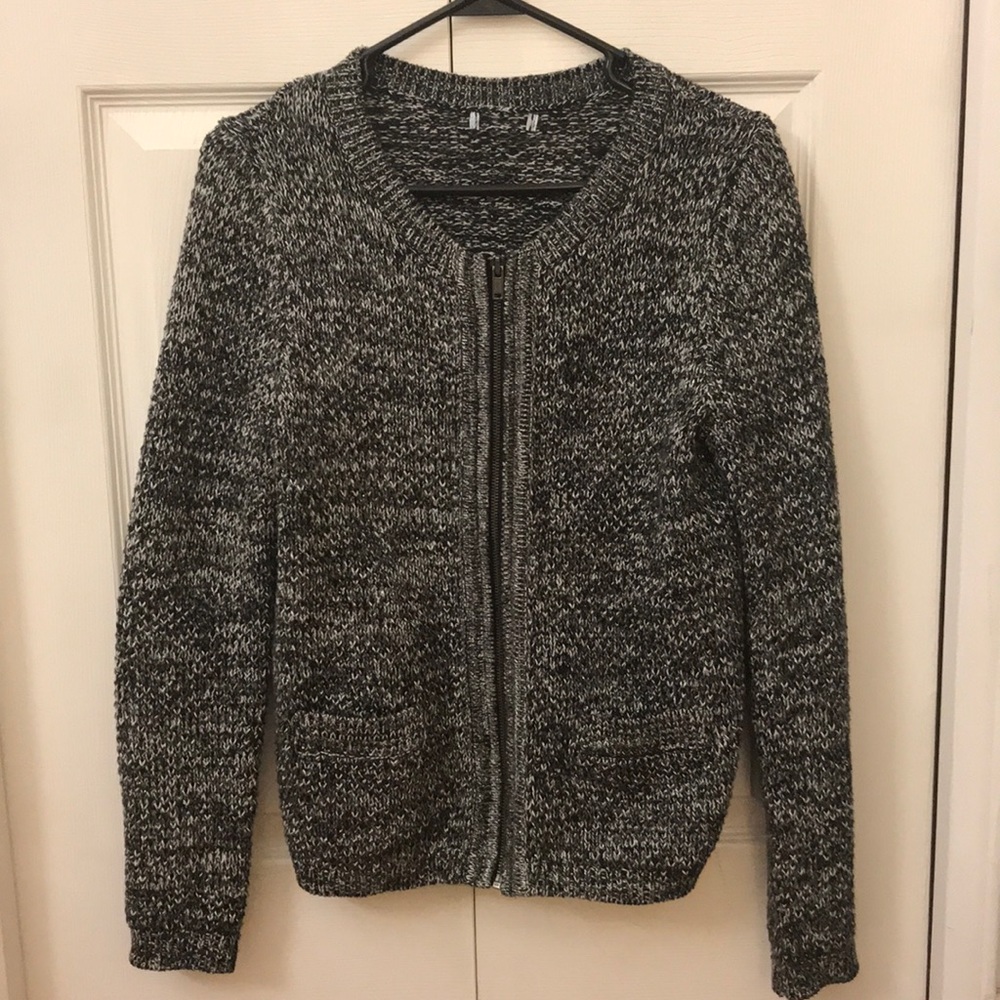 Zip up knit sweater